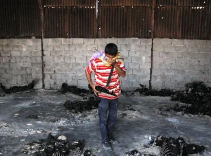 Mαζικοί τάφοι και ενδείξεις για εκατέρωθεν σφαγές στην Τρίπολη