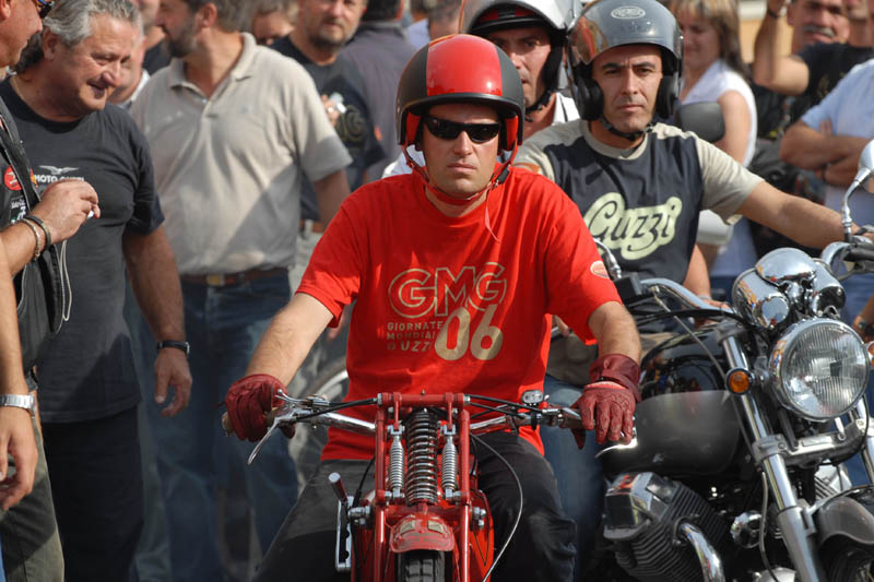 Η Moto Guzzi γιορτάζει τα 90 χρόνια της στο Mandello del Lario