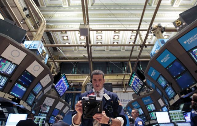 Ισχυρή ανάκαμψη στα ευρωπαϊκά χρηματιστήρια και τη Γουόλ Στριτ