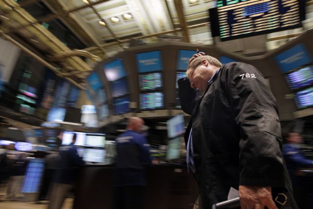 Πτώση στο Χρηματιστήριο Αθηνών, απώλειες και στις ευρωπαϊκές χρηματαγορές