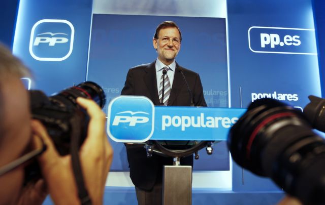 Σαφέστατο προβάδισμα του Λαϊκού Κόμματος, τρεις μήνες πριν τις πρόωρες κάλπες στην Ισπανία