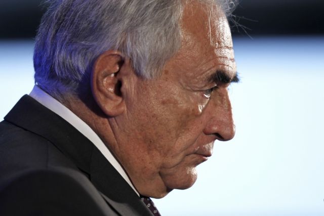 Ψυχρή προδιαγράφεται η υποδοχή του Στρος-Καν από τους συντρόφους Σοσιαλιστές