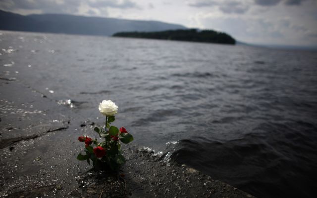 Στη Σρμπρένιτσα εντοπίζει η εφημερίδα Le Monde τις ρίζες του μακελειού στη Νορβηγία