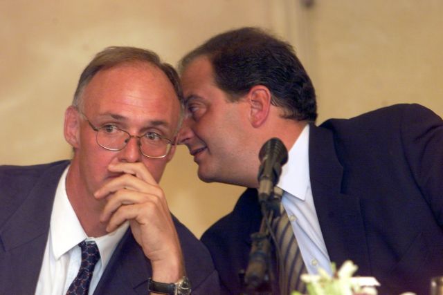 Νέες βολές Δούκα κατά της κυβέρνησης Καραμανλή για τους χειρισμούς στην οικονομία