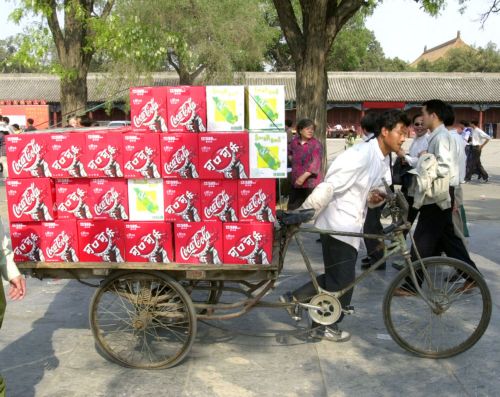 Επενδύσεις 4 δισ. δολ. στην Κίνα σε ορίζοντα τριετίας ανακοίνωσε η Coca Cola