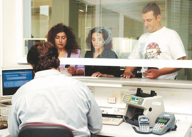 Συγχωνεύσεις ΔΟΥ, για να μείνουν 30 από 288, ξεκινά το υπουργείο Οικονομικών