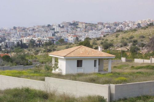 Περαιτέρω μείωση του κόστους των προστίμων για τα αυθαίρετα εξετάζει το ΥΠΕΚΑ