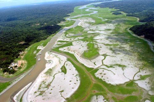 Ένας δεύτερος Αμαζόνιος φαίνεται ότι κυλά κάτω από τη Βραζιλία