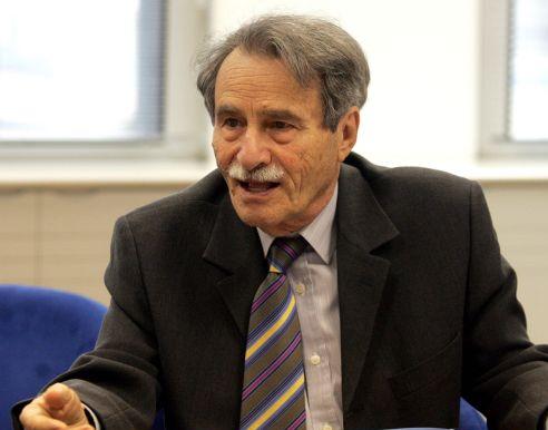 Δεν θα εμπλακούμε στις προσλήψεις συμβασιούχων από ΜΚΟ, λέει ο πρόεδρος του ΑΣΕΠ