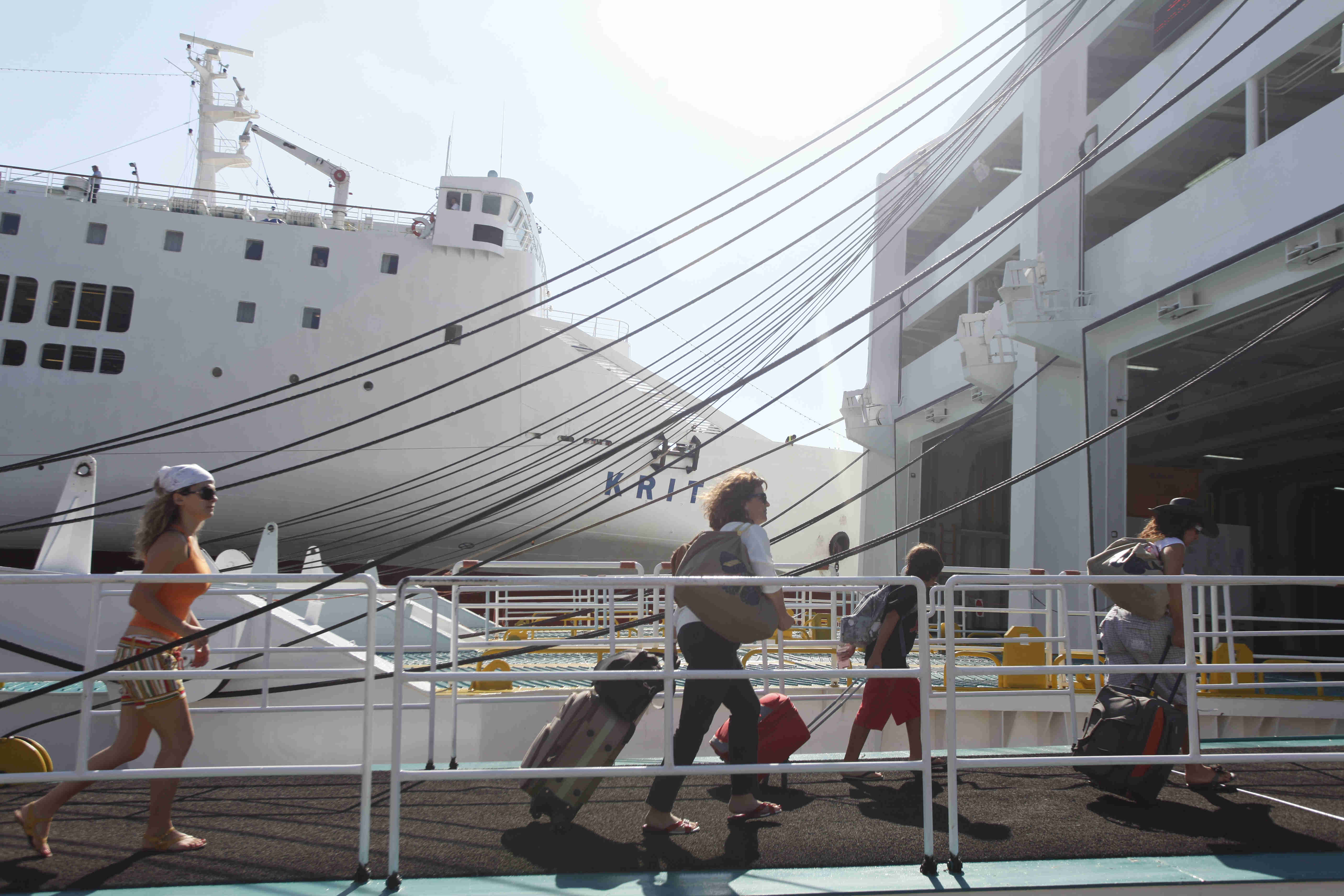 Αποχωρούν από τα αστικά κέντρα και οι τελευταίοι εκδρομείς του Δεκαπενταύγουστου