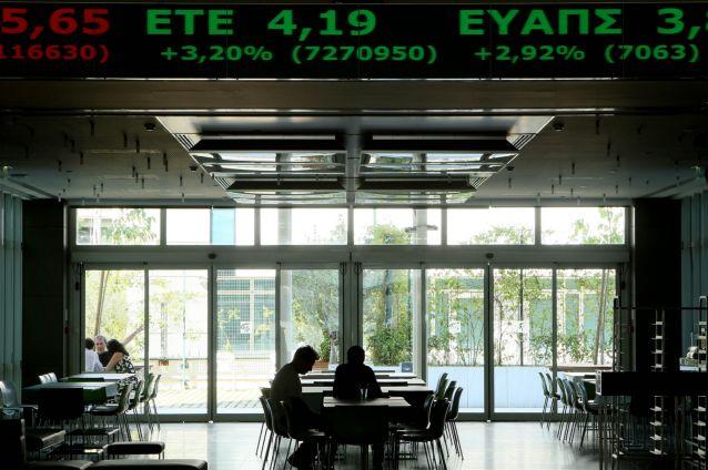 Με «νύχια και με δόντια» κράτησε τις 1.000 μονάδες το Χρηματιστήριο