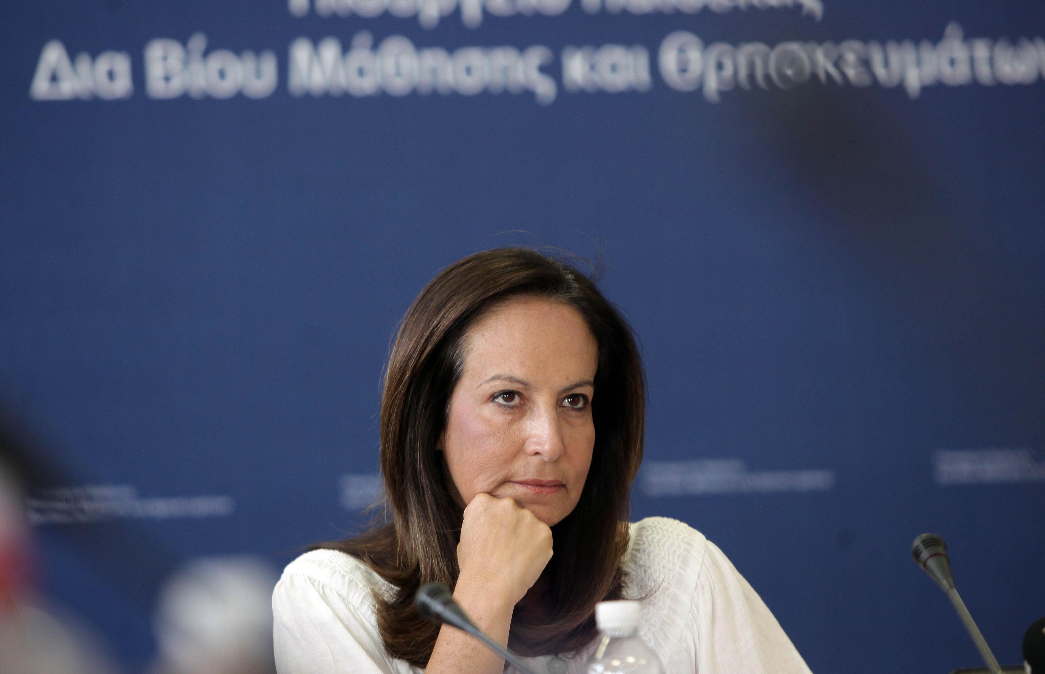 Μεγάλο στοίχημα πλέον η εφαρμογή του νόμου, δήλωσε η Α.Διαμαντοπούλου