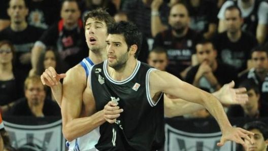 Μαυροειδής αντί Σχορτσανίτη στην Εθνική που πετάει για Κύπρο