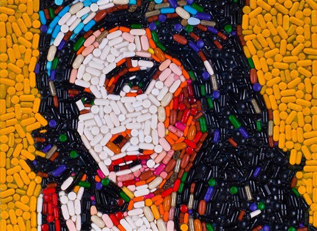 Πορτραίτο της Γουάινχαουζ από …5.000 χάπια