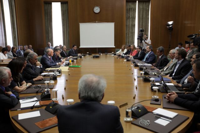 Νέα μέτρα εποπτείας και εξυγίανσης των τραπεζών ανακοινώνει ο Ευ.Βενιζέλος στο Υπουργικό