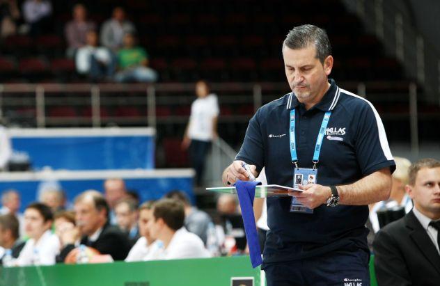 Έλεγχο στα ριμπάουντ θέλει ο Ζούρος και ετοιμάζει σχήμα με δύο ψηλούς