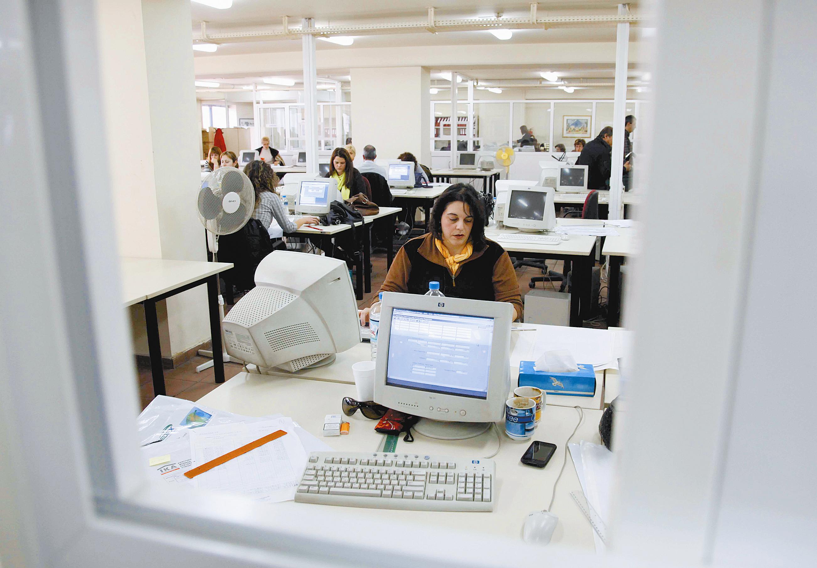 Αντιδράσεις φορέων για την λίστα της εργασιακής εφεδρείας