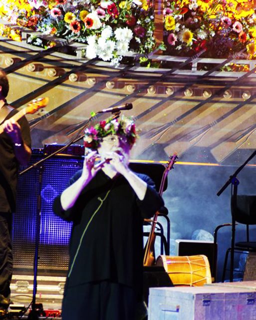 Μια παράσταση αφιερωμένη στα παιδιά έδωσε στο Ηρώδειο ο Διονύσης Σαββόπουλος