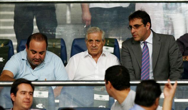 Ασυμφωνία Γιαννακόπουλων για Βγενόπουλο και ο Τζίγκερ στο γήπεδο