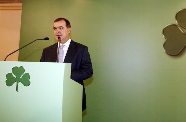 Εγκαταλείπει το πλάνο ο Βγενόπουλος!