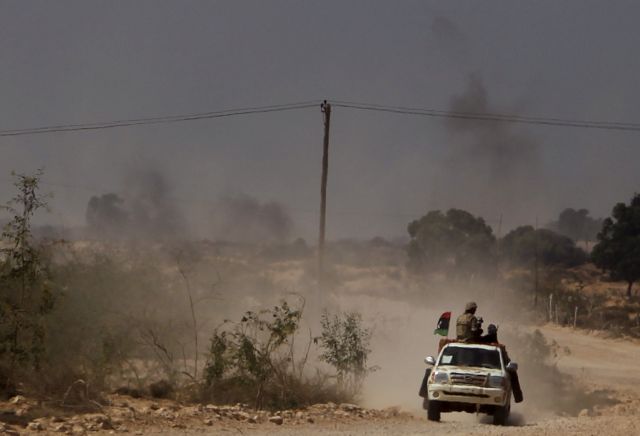 Αναβλήθηκε ο σχηματισμός νέας κυβέρνησης στη Λιβύη, μετά την αποτυχία των συνομιλιών