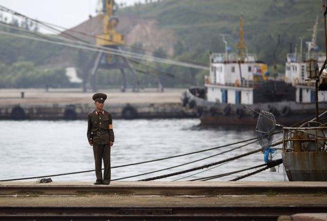 Κοινές στρατιωτικές ασκήσεις ετοιμάζουν Ρωσία-Βόρειος Κορέα, σύμφωνα με δημοσίευμα