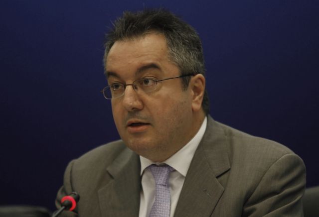 Αυτονόητες κατά την κυβέρνηση οι αλλαγές στο Δημόσιο – Να βάλουμε πλάτη στα μέτρα, λέει ο Σ.Χατζηγάκης