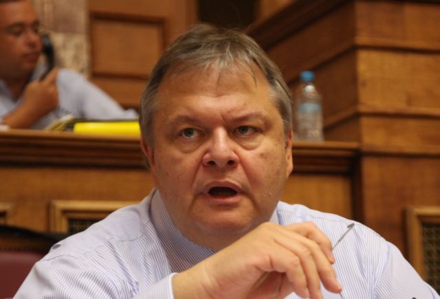 Ανυπόστατα τα σενάρια περί εξόδου από το ευρώ, τονίζει ο Ευ. Βενιζέλος