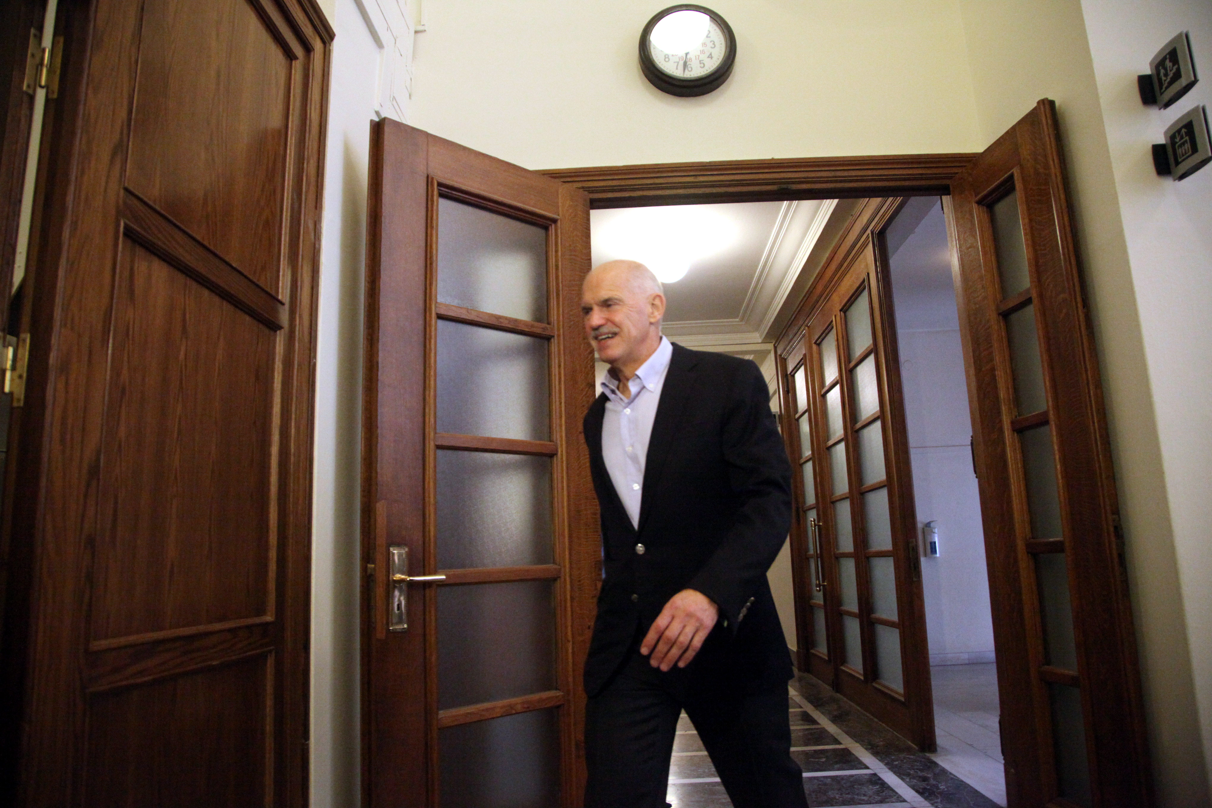 Να μη δώσουμε αφορμή να εμφανιστεί η Ελλάδα ως αποδιοπομπαίος τράγος, το μήνυμα Παπανδρέου