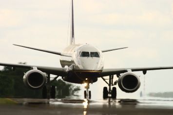 Περιορίζεται για οικονομία η χρήση των κυβερνητικών αεροπλάνων