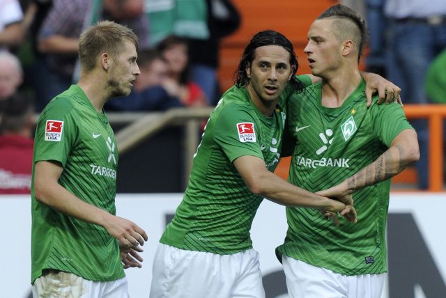 Ανάσανε η Κολονία, σόου Πιζάρο στο Βερολίνο