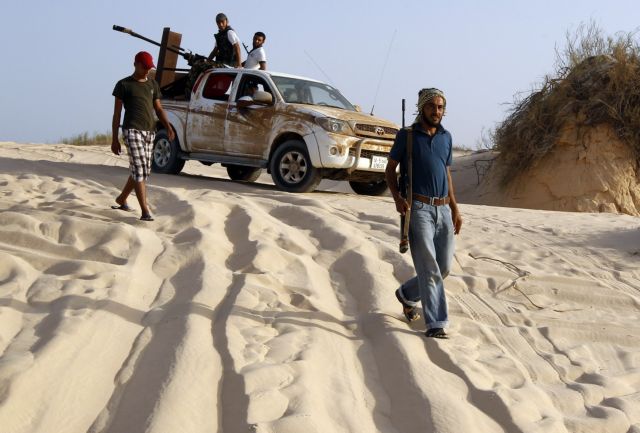 Στο Τσαντ ή στο Νίγηρα πιθανολογείται ότι κατευθύνεται ο Μουαμάρ Καντάφι