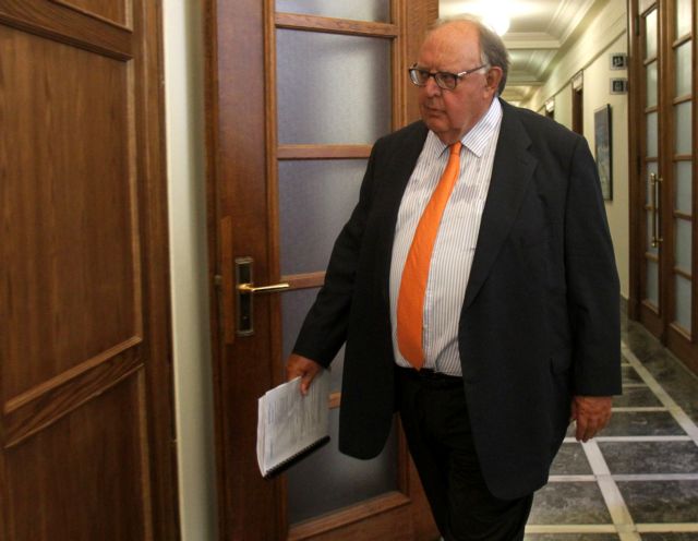 Φραστική επίθεση εναντίον του Θεόδωρου Πάγκαλου