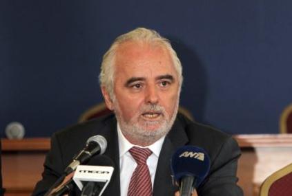 Μείωση 10% στις επικουρικές συντάξεις από το 2012