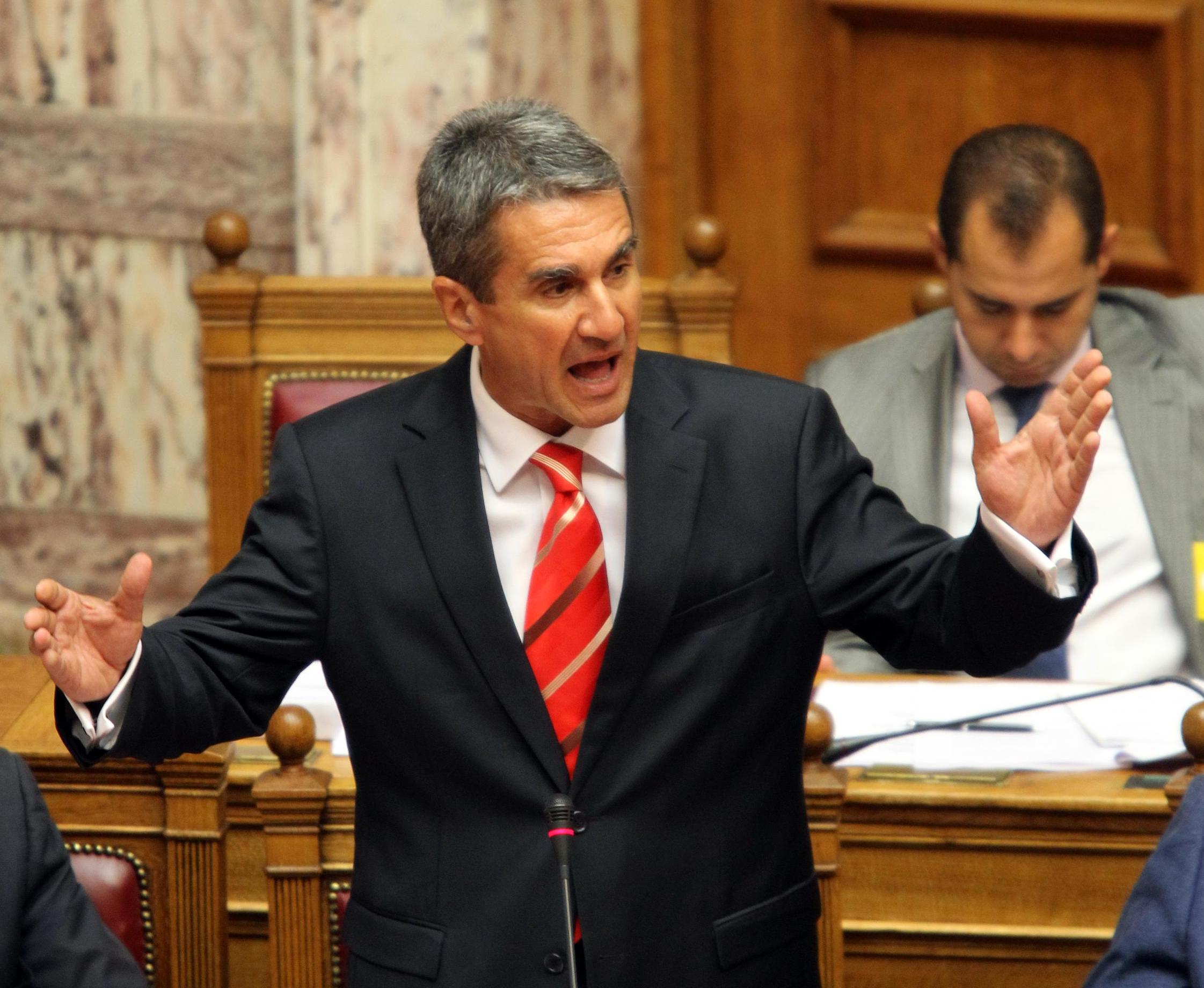 Δεν θα γίνουν περικοπές στα Προγράμματα Ψυχικής Υγείας, διαβεβαιώνει ο Α.Λοβέρδος – Μόνο οι απαραίτητες συγχωνεύσεις στα νοσοκομεία