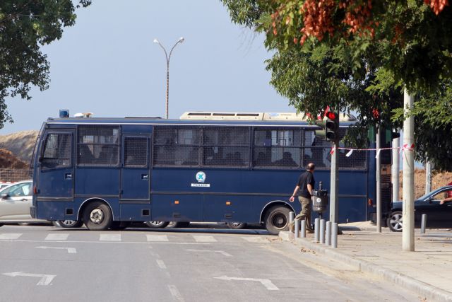 Σε κλοιό αστυνομικών και διαδηλωτών η Θεσσαλονίκη εν όψει των εγκαινίων της ΔΕΘ