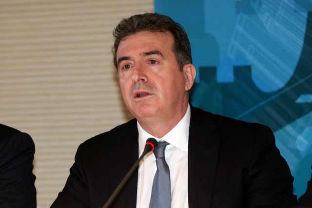 Λύσεις για την ενίσχυση της ρευστότητας στην αγορά «σε σύντομο χρονικό διάστημα» επεξεργάζεται το υπουργείο Ανάπτυξης