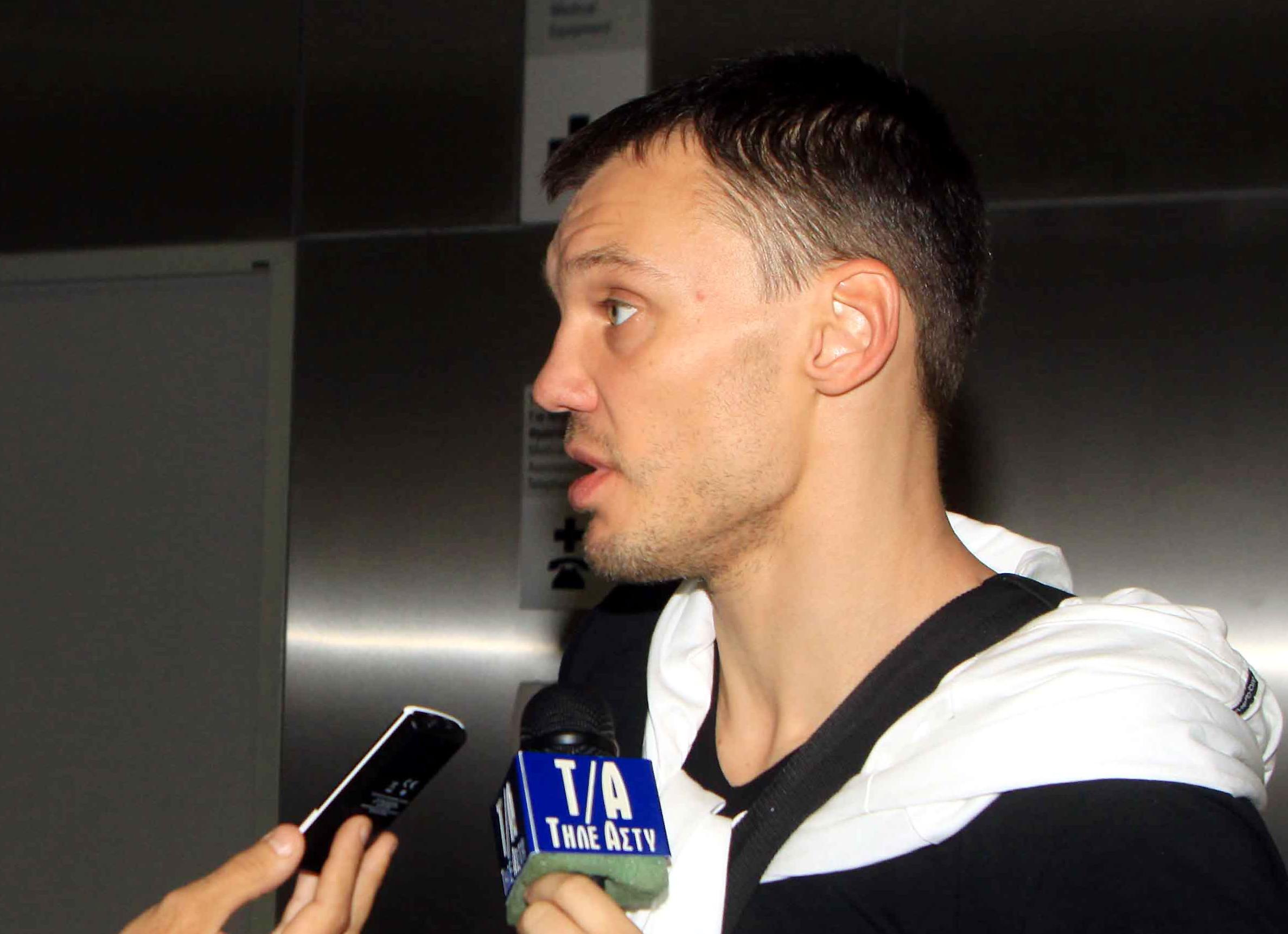 Στην Αθήνα ο «Σάρας» για… διακοπές και τελικές επαφές με ΠΑΟ