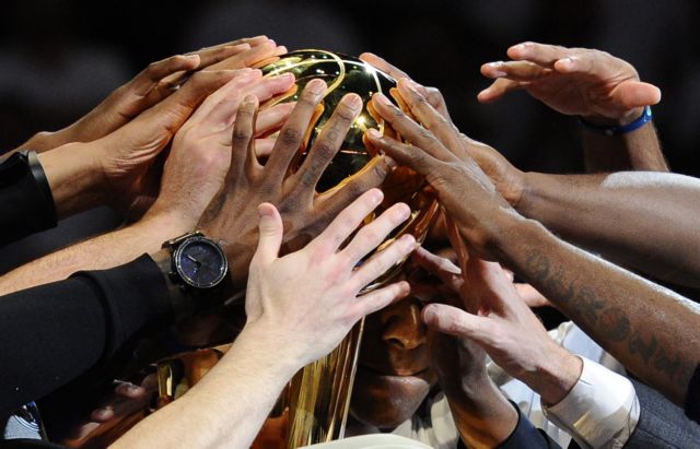 Δώδεκα ιδιοκτήτες ομάδων ΝΒΑ στη λίστα του forbes και το lock out συνεχίζεται…