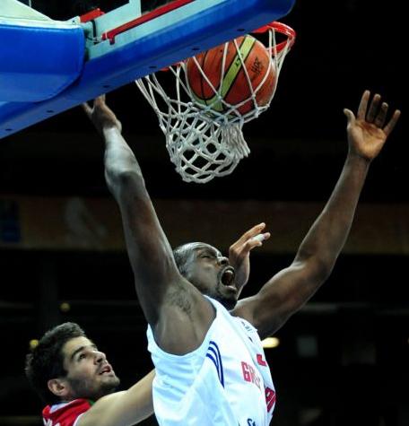 Κινδυνεύει η Τουρκία μετά την ήττα από την Πολωνία, ιστορική νίκη της Μ.Βρετανίας