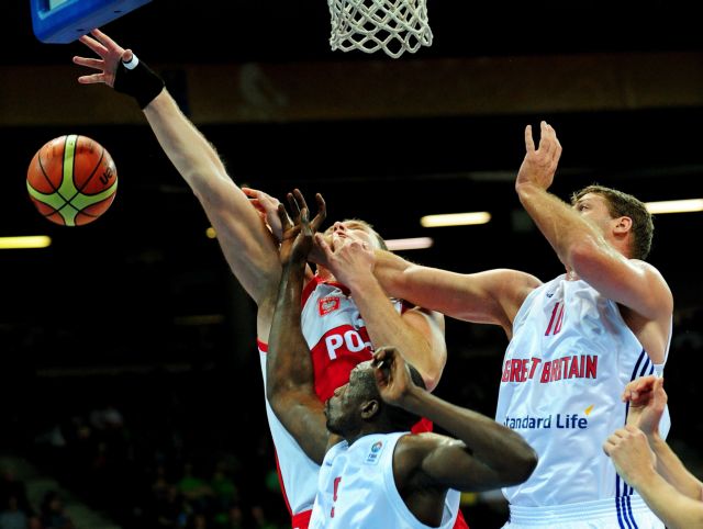 Η Μ.Βρετανία έδωσε πρόκριση στην… Τουρκία, πρωτιά για την ηττημένη Ισπανία