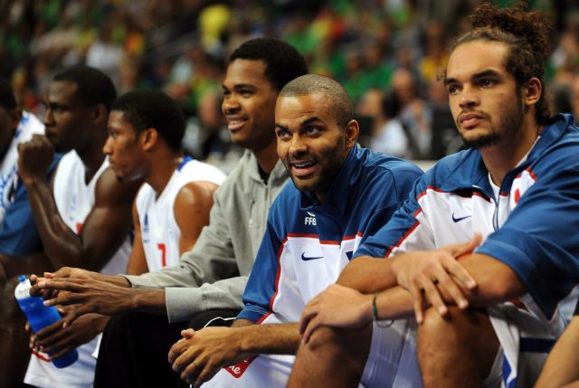 Η σιγουριά του Πάρκερ και η «εκδίκηση» της «παρέας» του