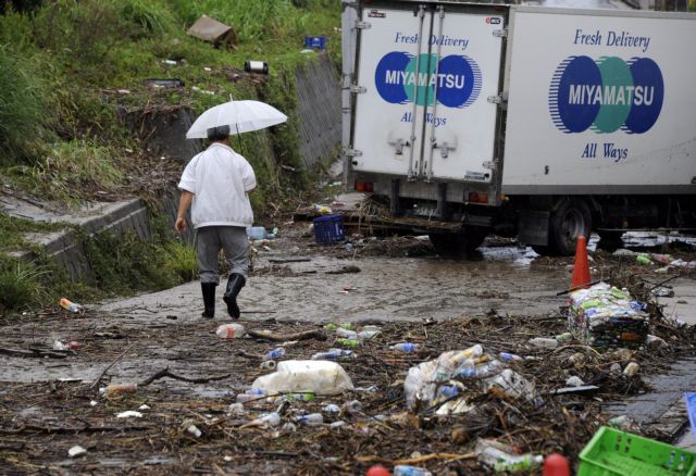Ανησυχία προκαλεί τυφώνας στην Ιαπωνία με κατεύθυνση τη Φουκουσίμα