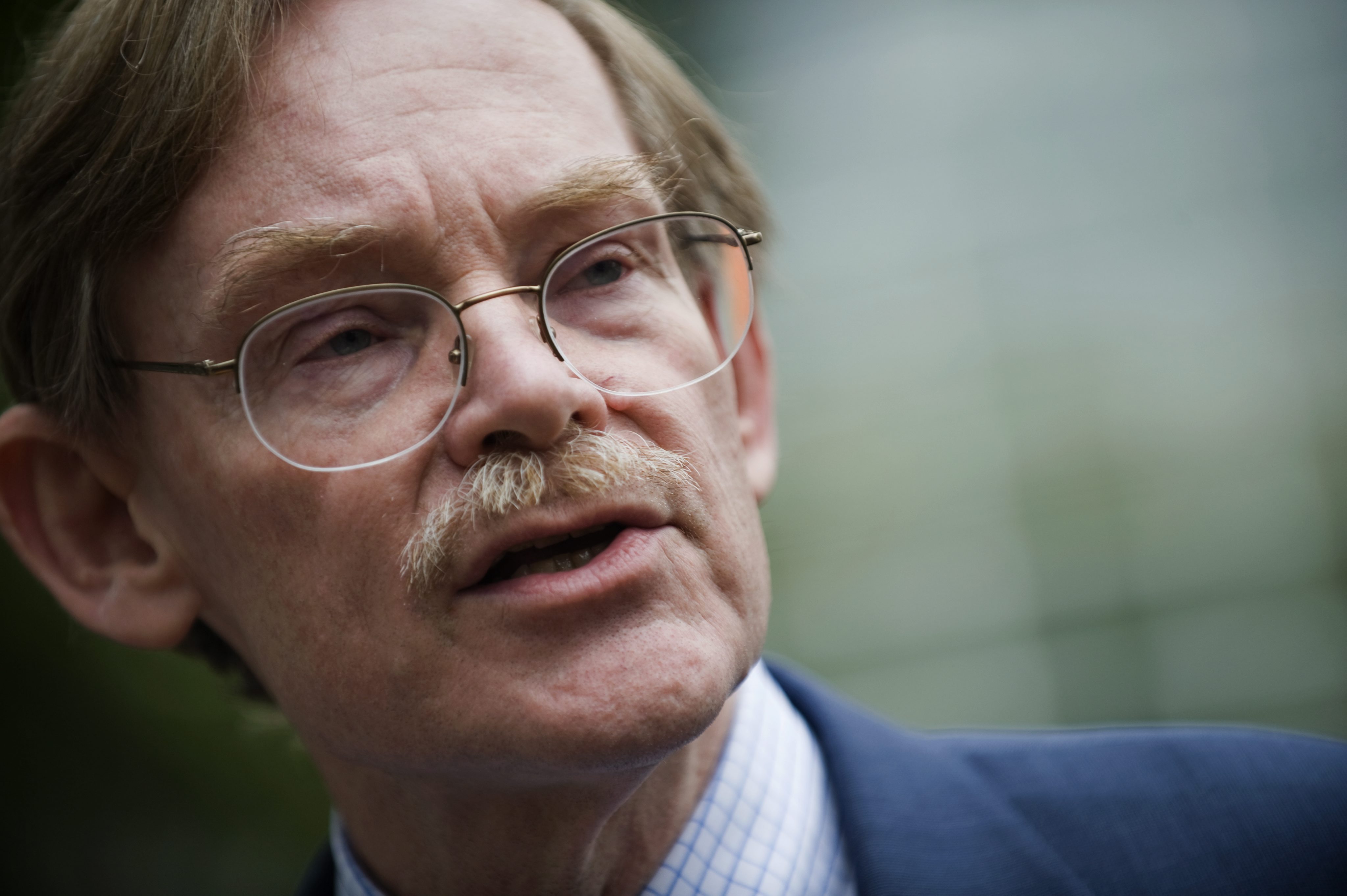 Η παγκόσμια οικονομία βρίσκεται σε επικίνδυνη ζώνη, προειδοποιεί ο Ρ.Ζέλικ