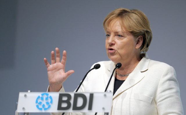 Θα κάνουμε ό,τι μπορούμε για να βοηθήσουμε την Ελλάδα, λέει η Μέρκελ