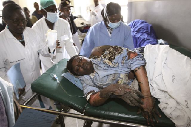 Δεκάδες νεκροί από πυρκαγιά που σάρωσε παραγκούπολη στην Κένυα