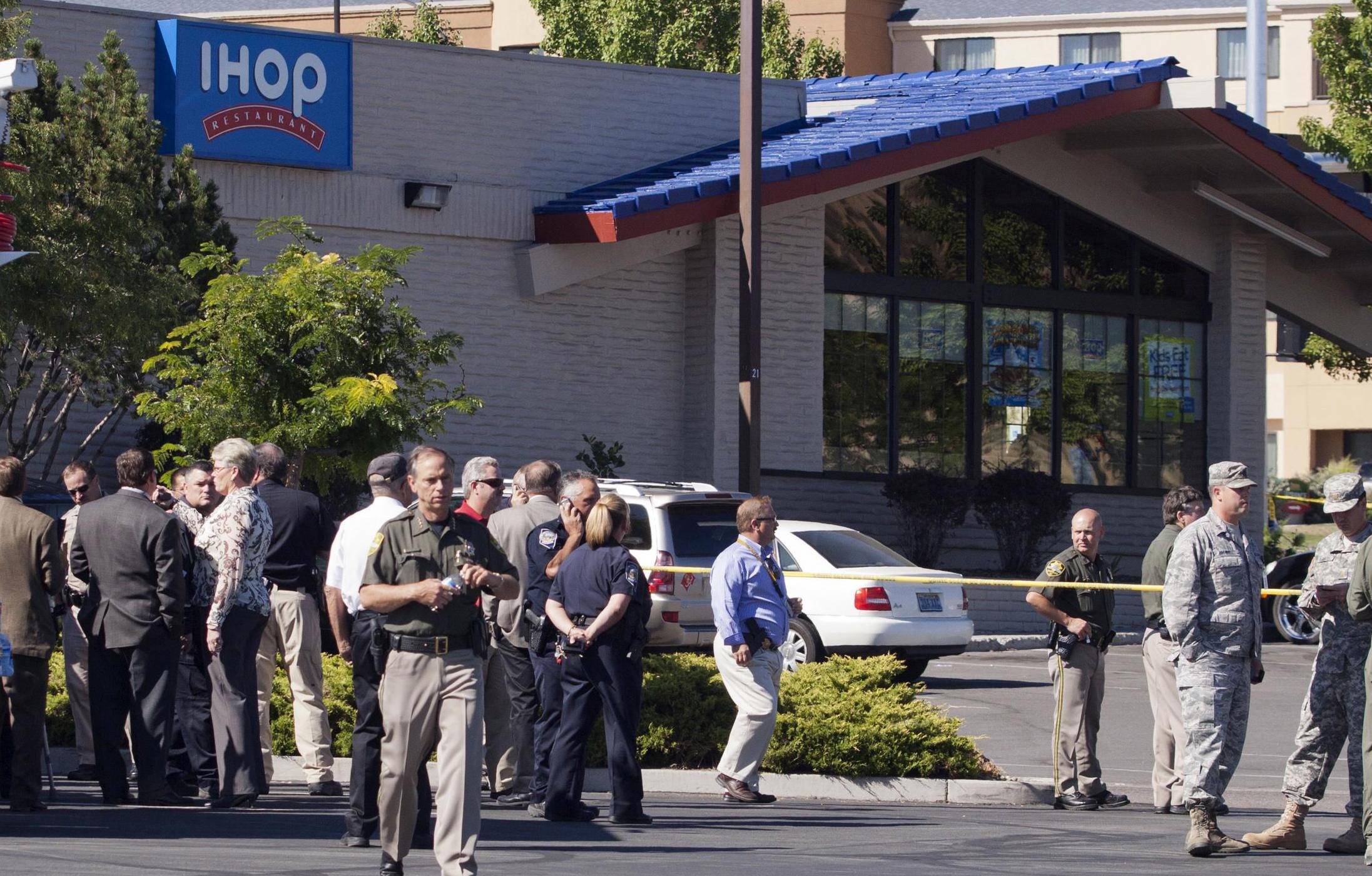 Τρεις νεκροί από εισβολή ενόπλου σε εστιατόριο στη Νεβάδα