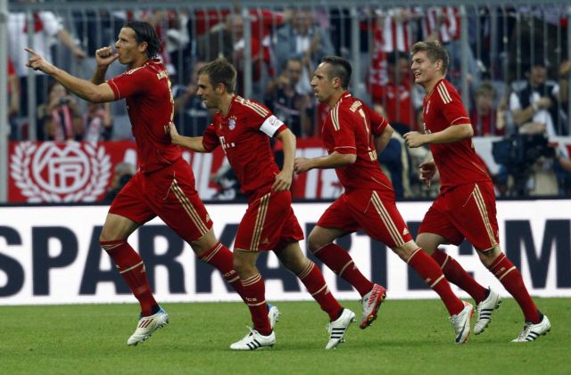 Ακάθεκτη συνεχίζει η Γκλάντμπαχ, στην κορυφή παραμένει η Μπάγερν