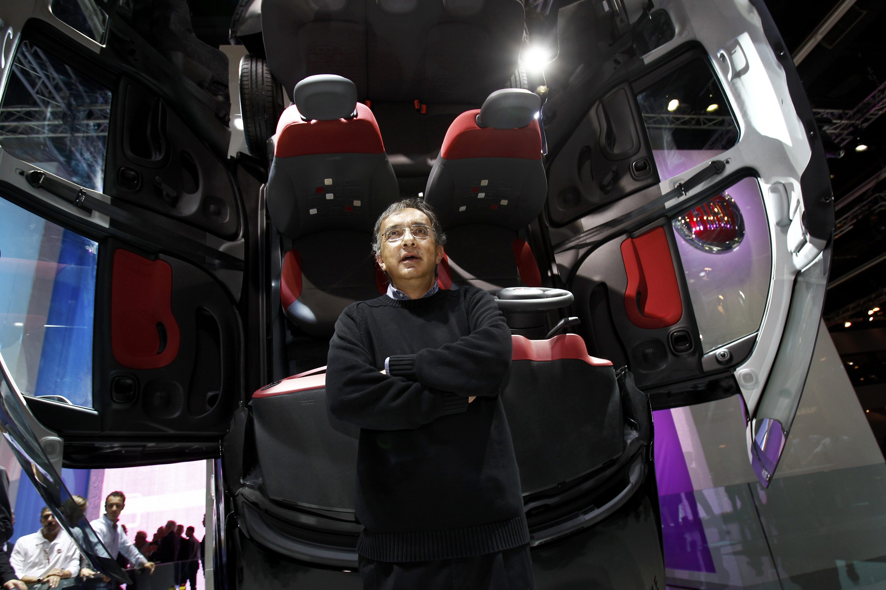 Για εκτροχιασμό του ευρώ προειδοποιεί -και- ο S. Marchionne