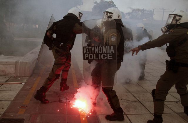 Διώξεις ασκήθηκαν σε εννέα άτομα που συνελήφθησαν στις διαδηλώσεις στη Θεσσαλονίκη